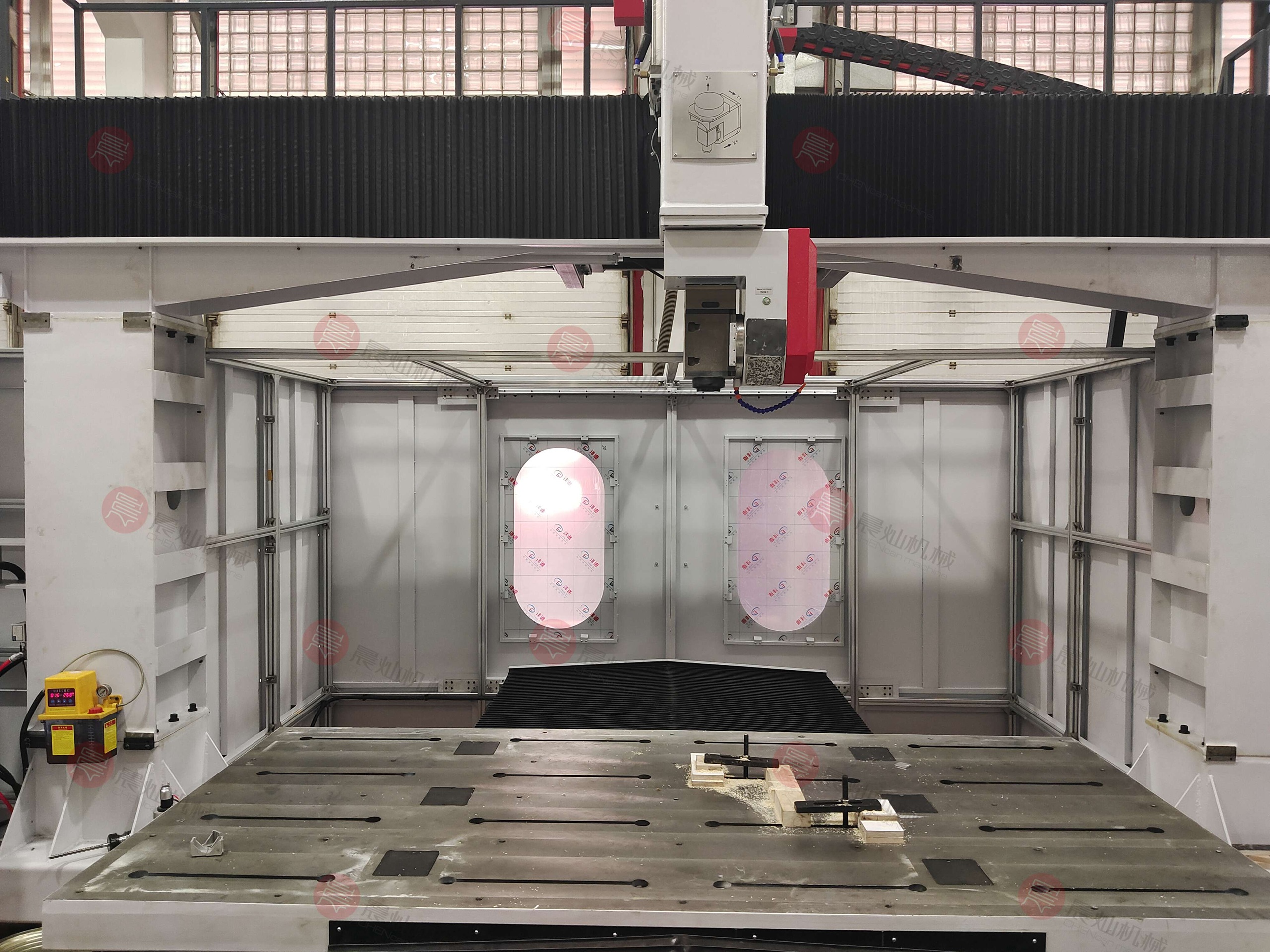 5 axis machining center manufacturers