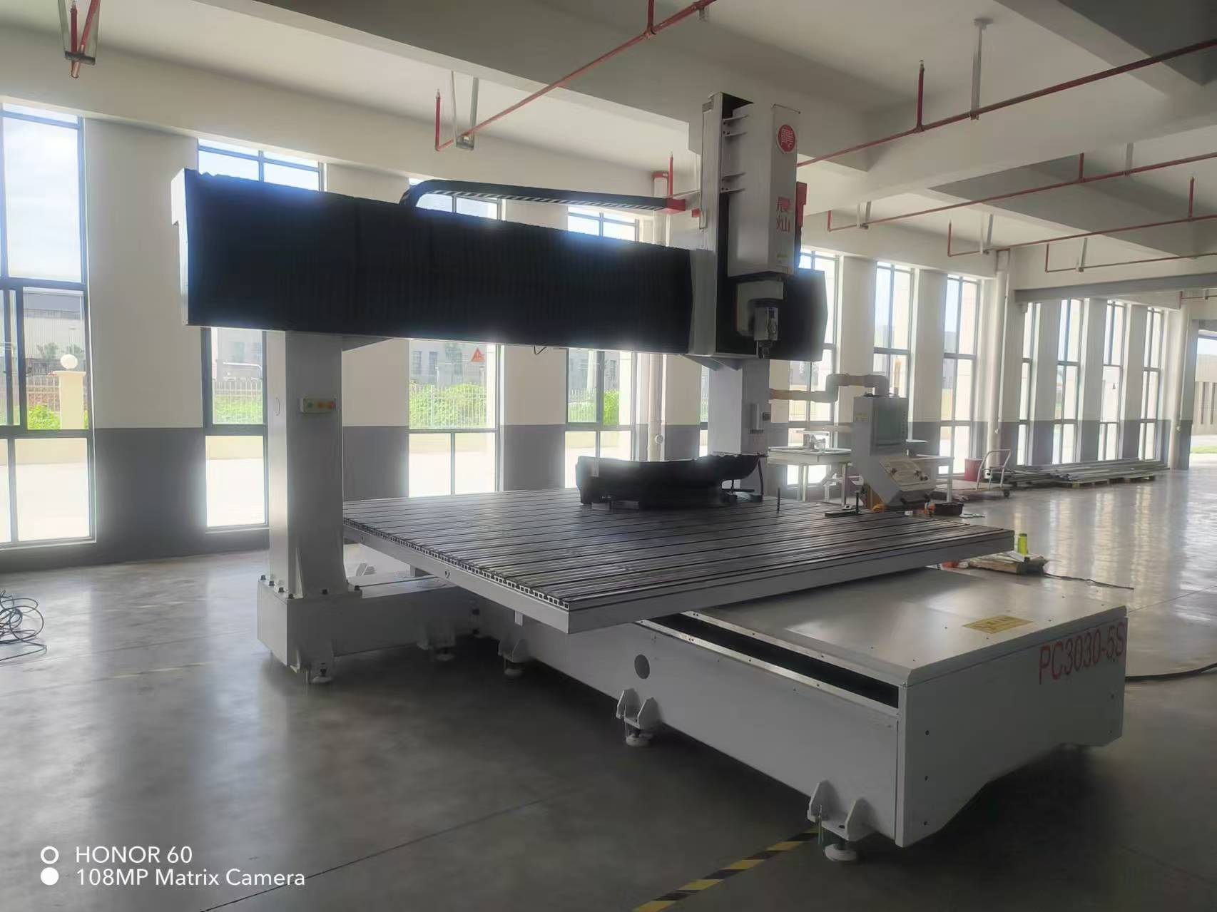 cheap 5 axis cnc machine center