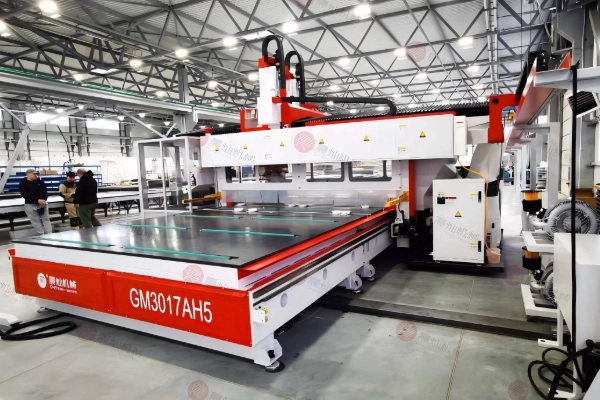 3 Axis CNC Sandwich Panel Cutting Machine
