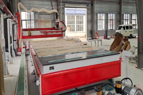 Sandwich Panels Reduce Fabrication Time