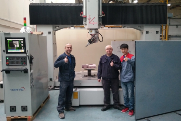Can a Table Move 5 Axis CNC Machine Outperform Heavy-Duty Gantry Models?