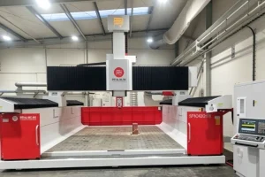 high-performance spindle capable of speeds up to 24,000 rpm